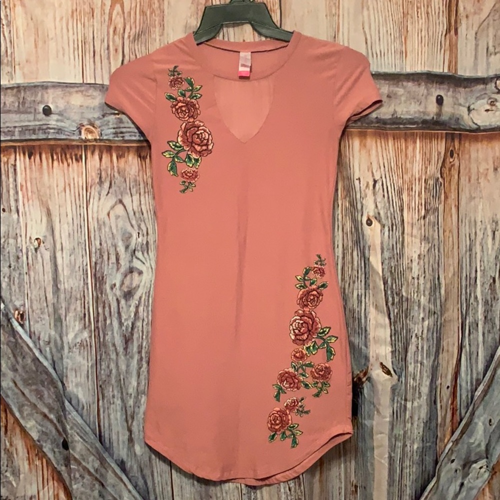 No Boundaries Pink XS Top